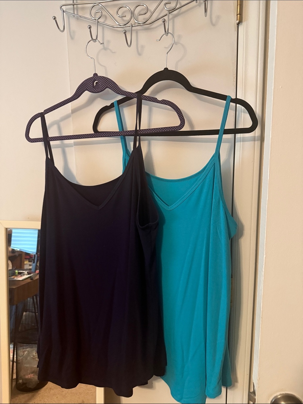 Zenana Outfitters Black and Teal Spaghetti Strap Camisole Set